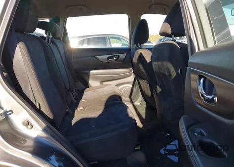 2015 Nissan Rogue S z USA, uszkodzony, nr VIN KNMAT2MV5FP535032